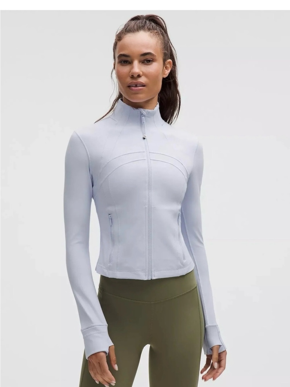 Define Cropped Jacket *Nulu
Serene Blue size 8
